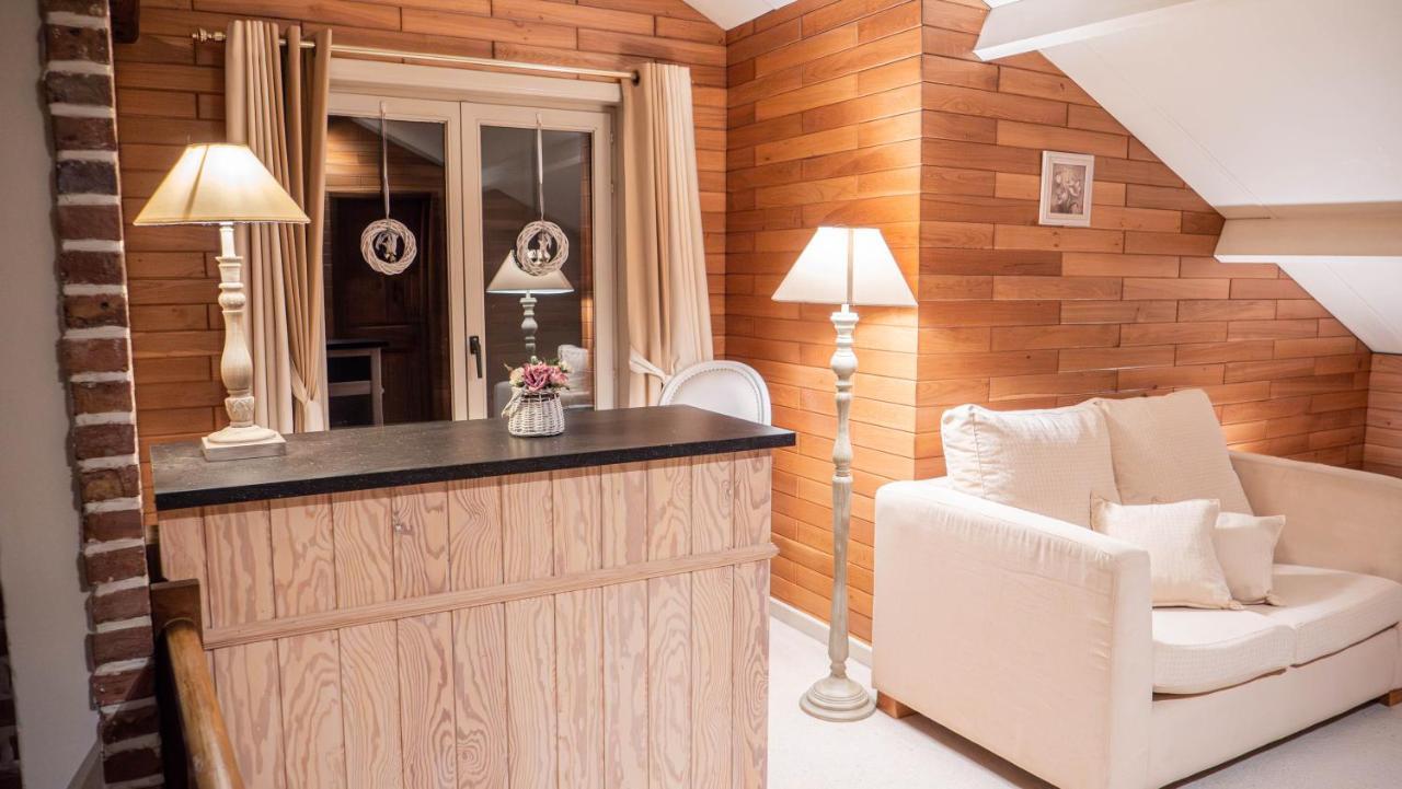 Le Colibri Spa Jacuzzi ดูร์บี ภายนอก รูปภาพ