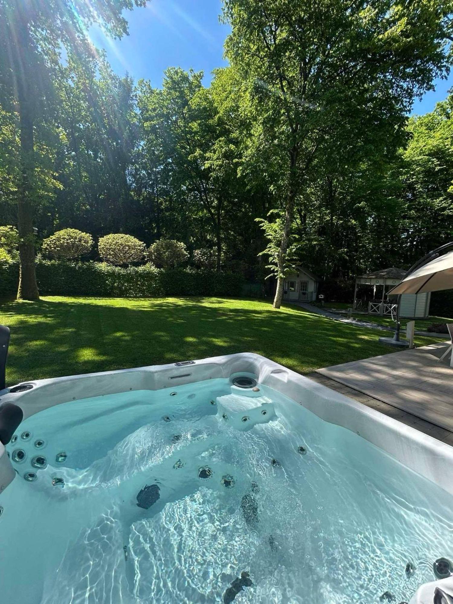 Le Colibri Spa Jacuzzi ดูร์บี ภายนอก รูปภาพ